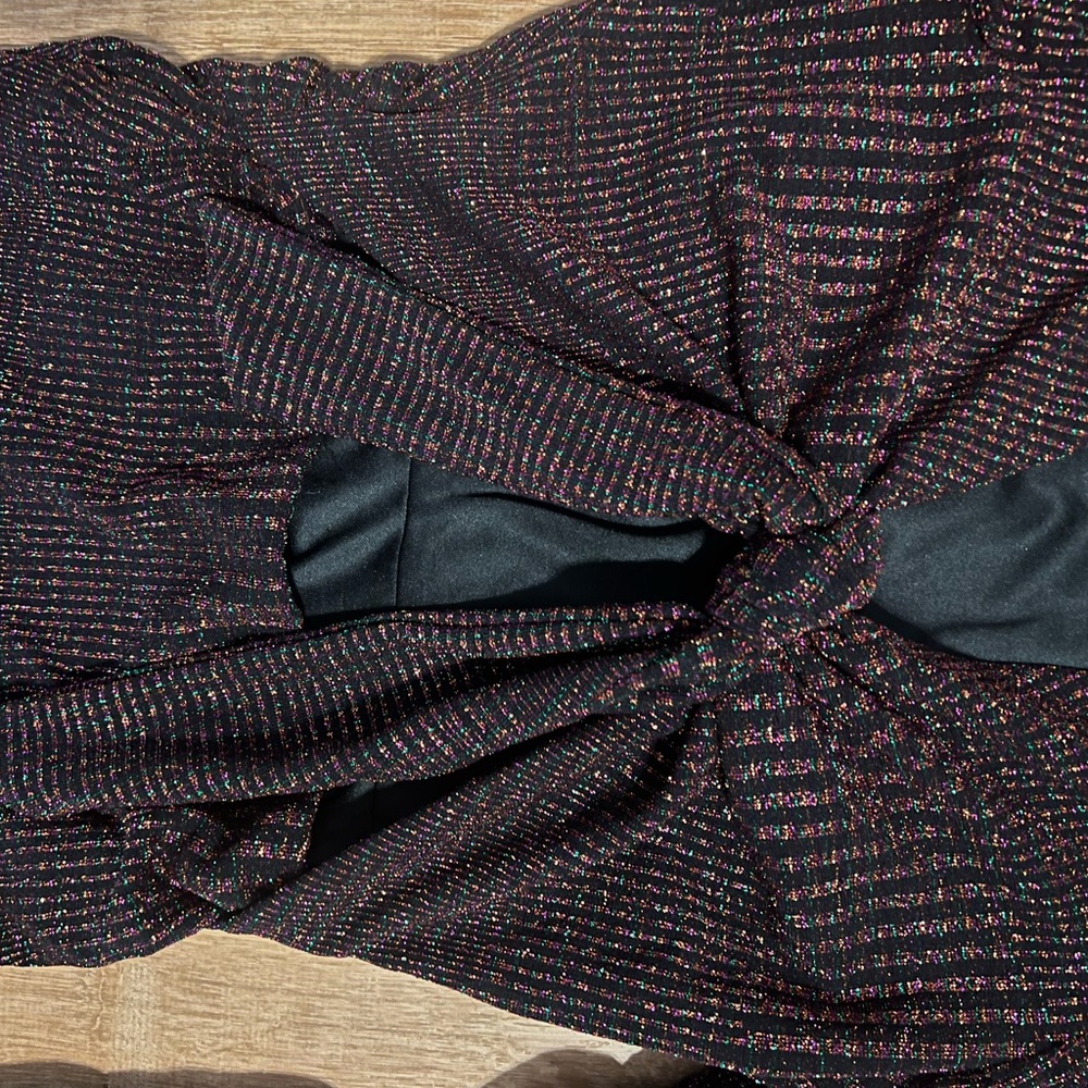 Dress - Picture 2 of 5